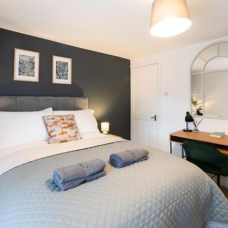 Stunning 2-Bedroom Home In City Centre With Wi-Fi! 皇家滕布里奇韦尔斯 外观 照片