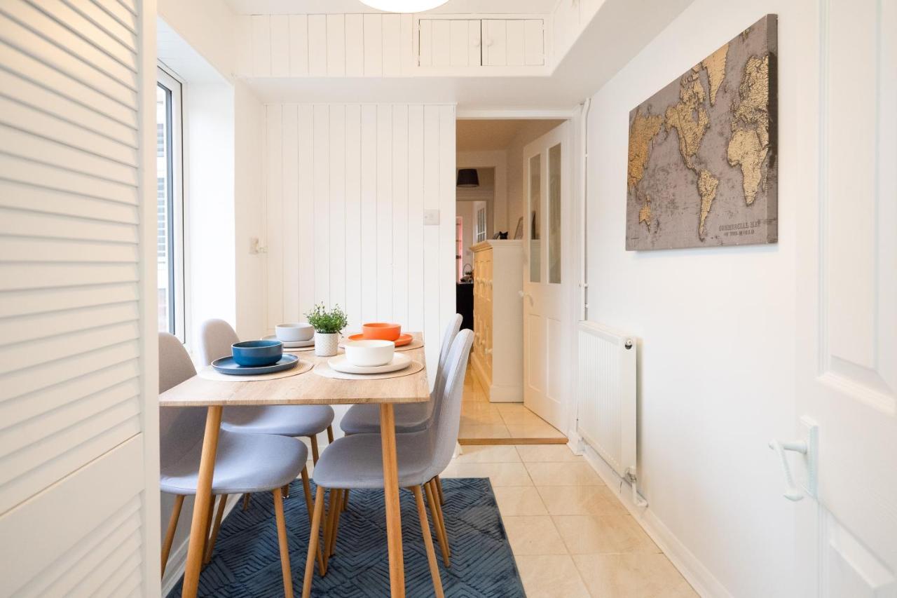 Stunning 2-Bedroom Home In City Centre With Wi-Fi! 皇家滕布里奇韦尔斯 外观 照片