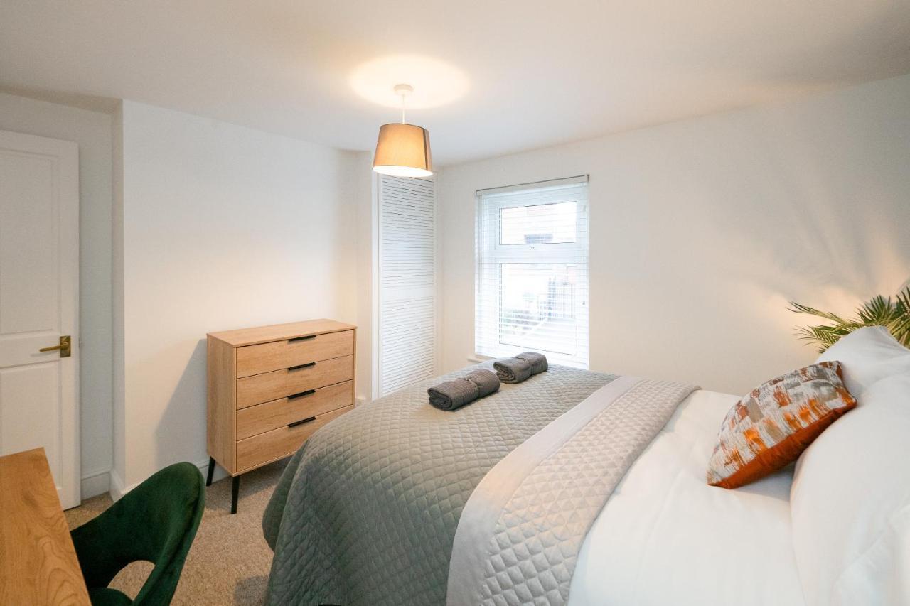 Stunning 2-Bedroom Home In City Centre With Wi-Fi! 皇家滕布里奇韦尔斯 外观 照片