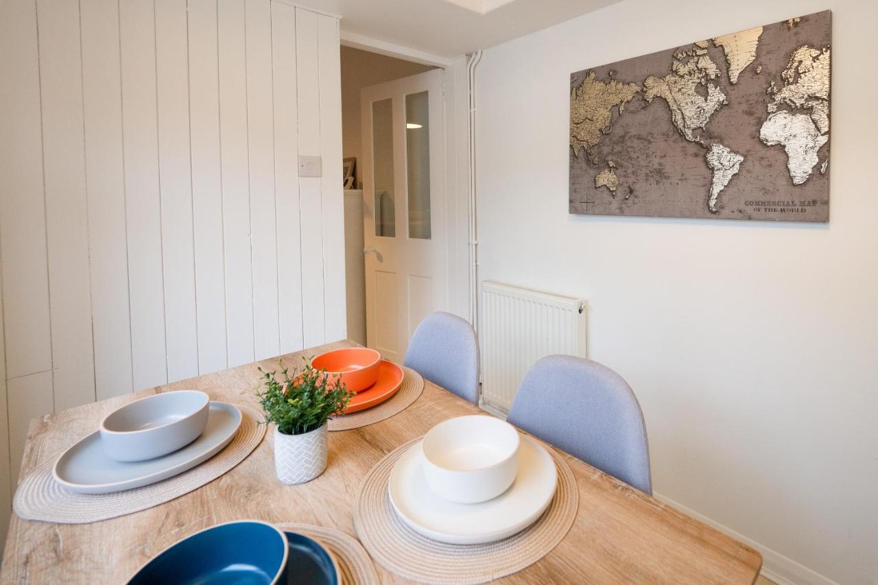 Stunning 2-Bedroom Home In City Centre With Wi-Fi! 皇家滕布里奇韦尔斯 外观 照片